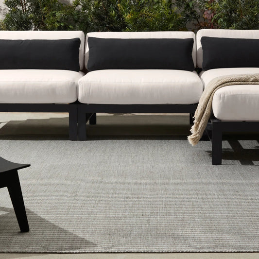 Sacdecer SDR01 Indoor/Outdoor Rug by Jaipur Living in gray, white. Made from 100% pet yarn in a unique style.
