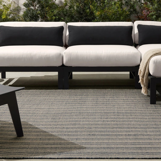 Sacdecer SDR03 Indoor/Outdoor Rug by Jaipur Living in dark blue, cream. Made from 100% pet yarn in a unique style.