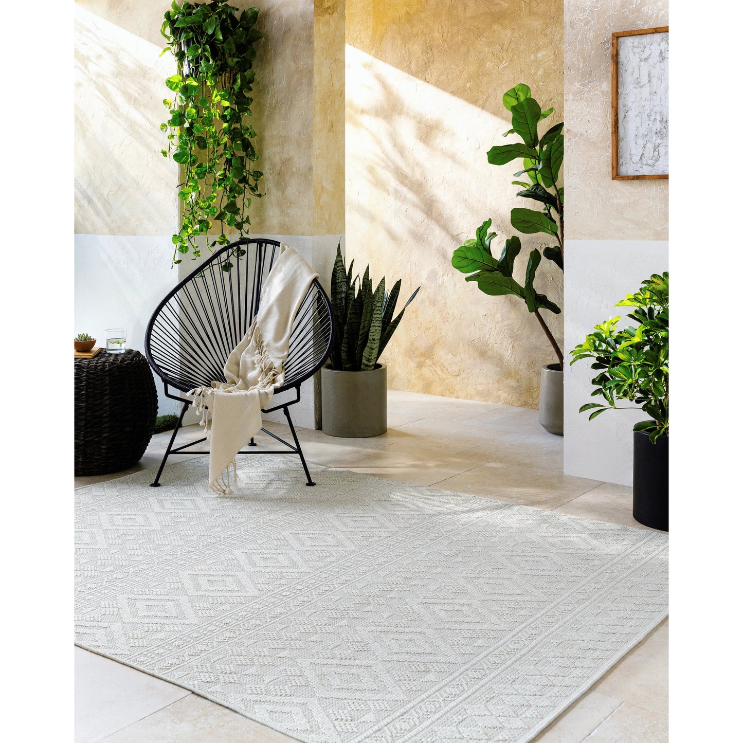 007 SI-2167950,SI-2167951,SI-2167952 | Lifestyle | Sandra Rug - 529756 by Livabliss in light silver, silver. Made from polypropylene in a unique style.