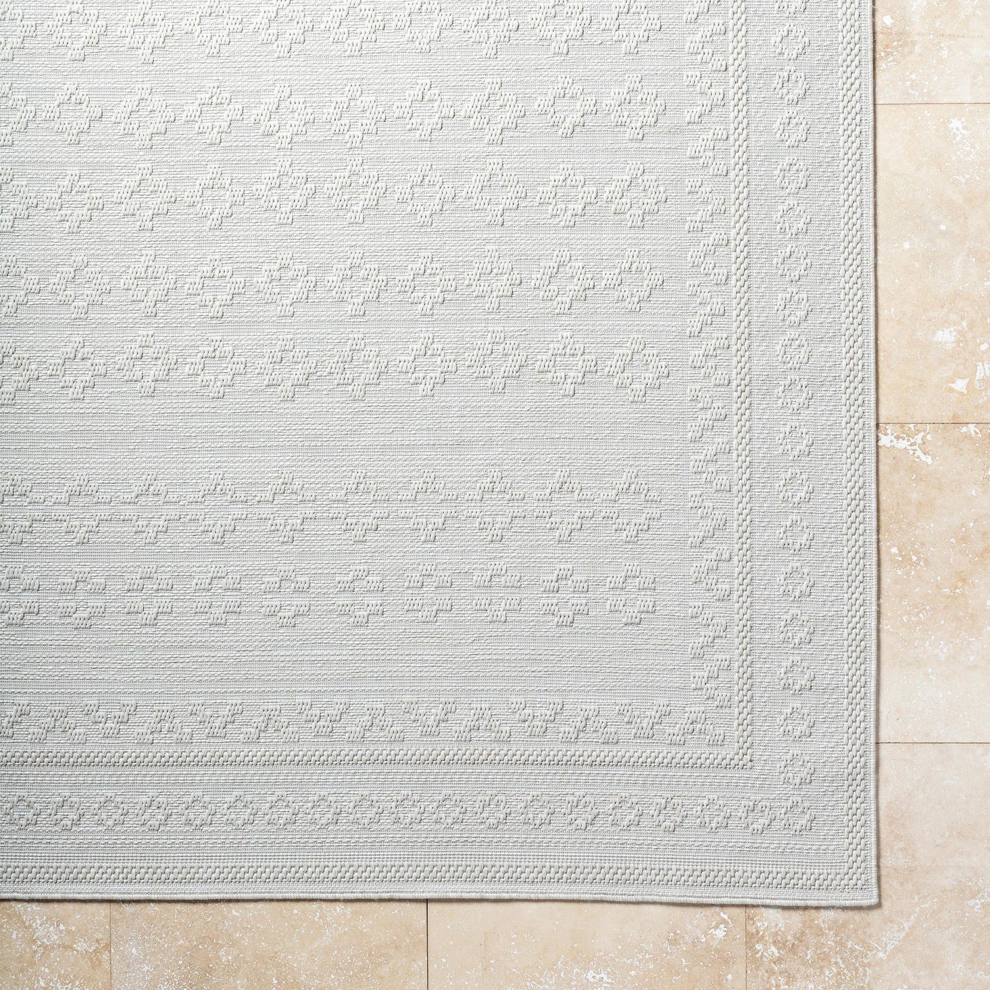006 SI-2167953,SI-2167954,SI-2167955 | Closeup | Sandra Rug - 529762 by Livabliss in light silver, silver. Made from polypropylene in a unique style.