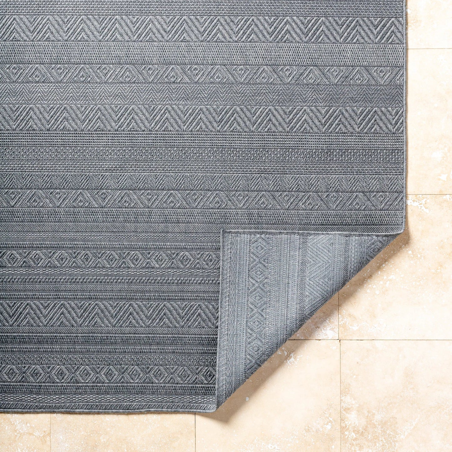 004 SI-2167983,SI-2167984,SI-2167985 | Closeup | Sandra Rug - 529819 by Livabliss in nickel, lunar green. Made from polypropylene in a unique style.