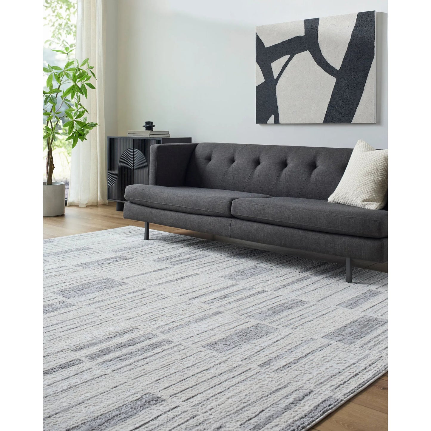 002 SI-2169028,SI-2169029 | Lifestyle | Siyah Rug - 537415 by Livabliss in light silver, metallic - silver, silver, ash, slate. Made from polyester, polypropylene in a unique style.