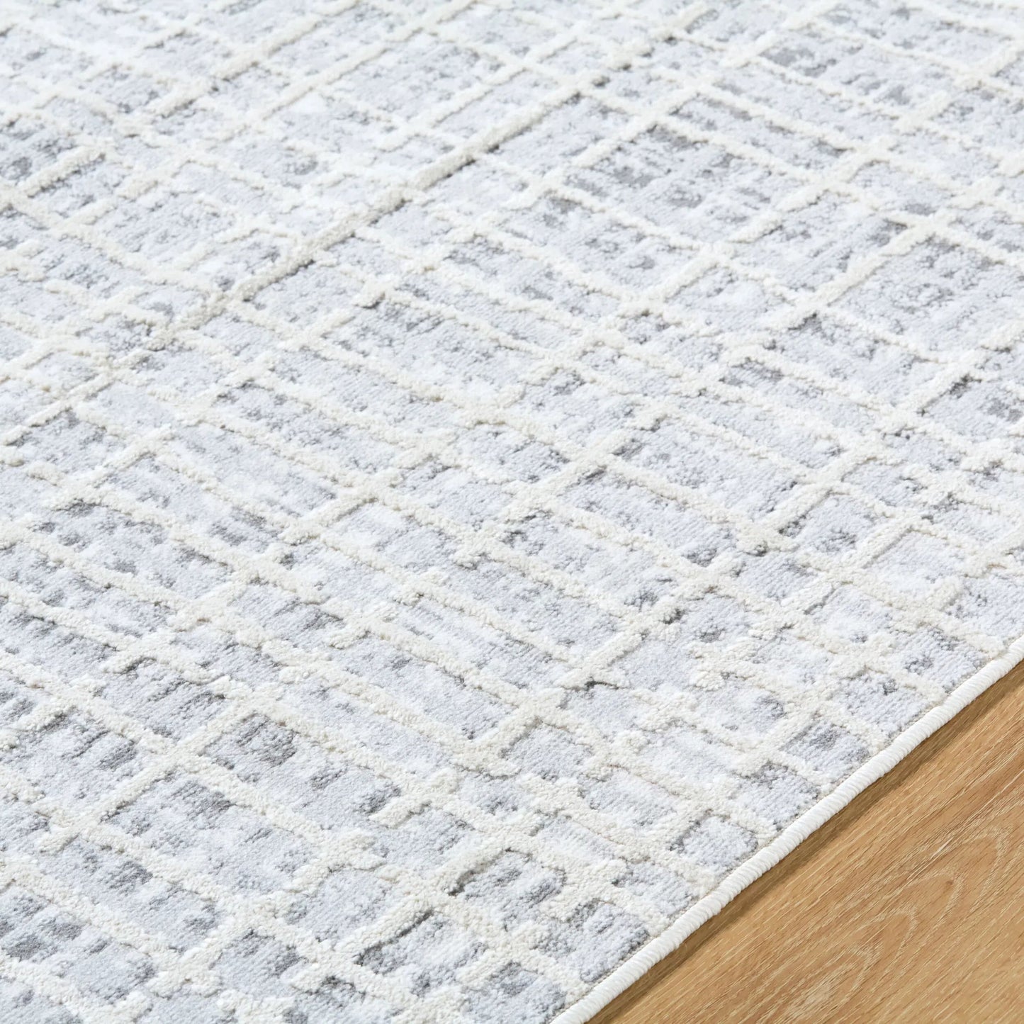 004 SI-2169036,SI-2169037 | Closeup | Siyah Rug - 537430 by Livabliss in light silver, silver, metallic - silver, sage. Made from polyester, polypropylene in a unique style.