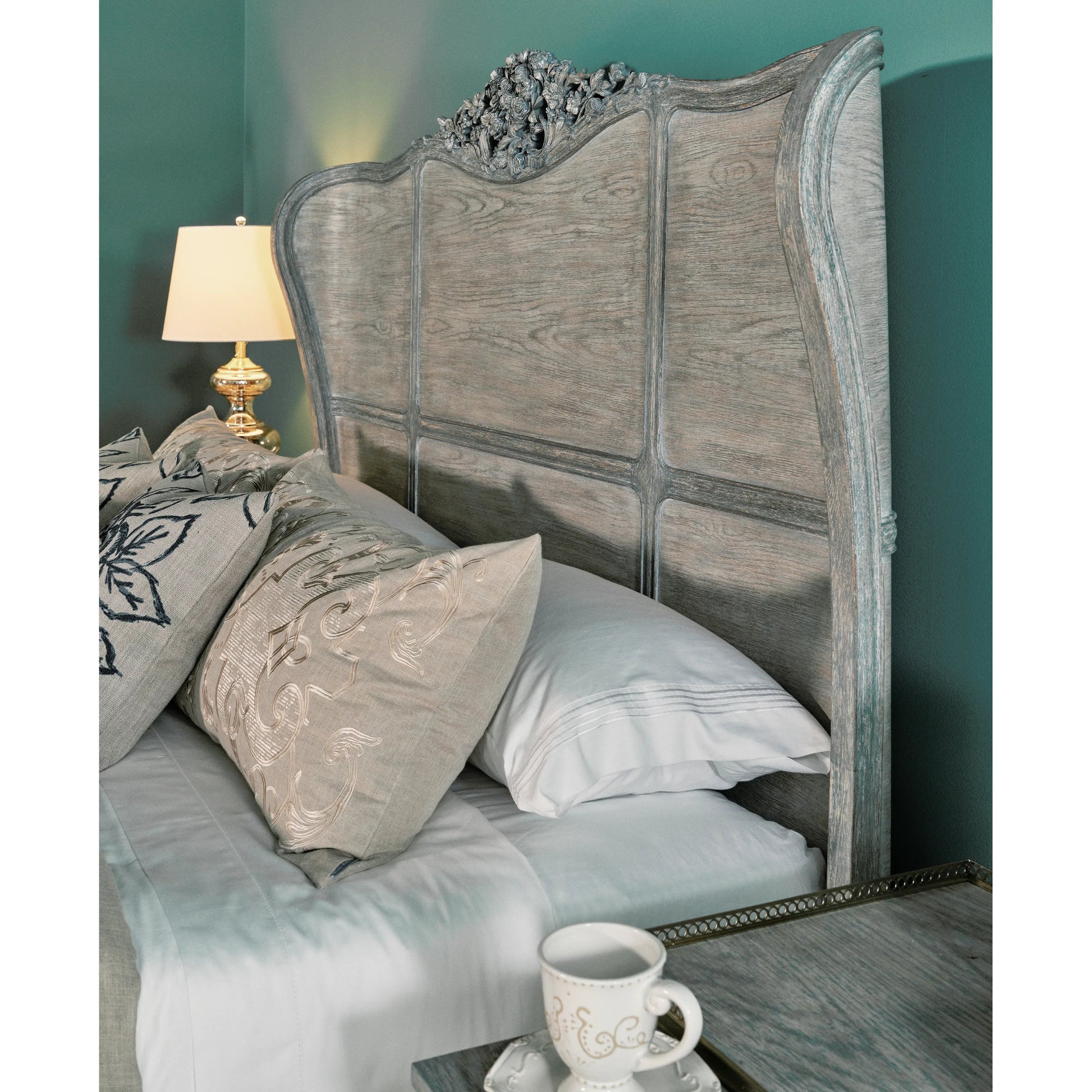Arlingham King Shelter Bed by Jonathan Charles in blue and chipped blue oak. Made from oak solids, veneers in a modern style.