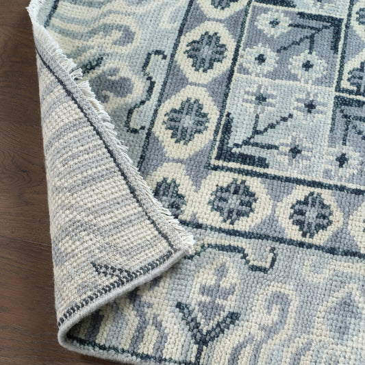 Salinas SLN19 Rug by Jaipur Living. Made from 100% wool in a unique style.