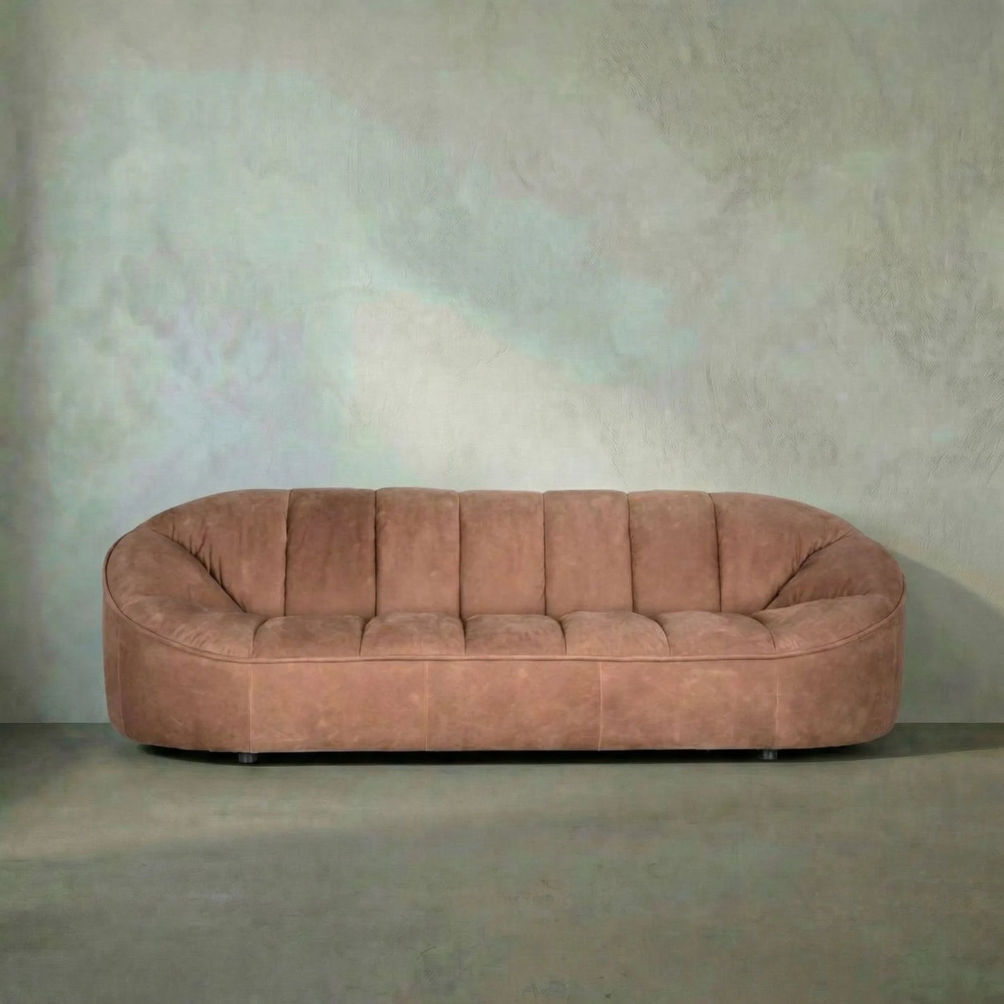 013 SI-2530941 | Lifestyle | Amadeus Sofa by Noir in roman red leather. Made from unique in a traditional style.