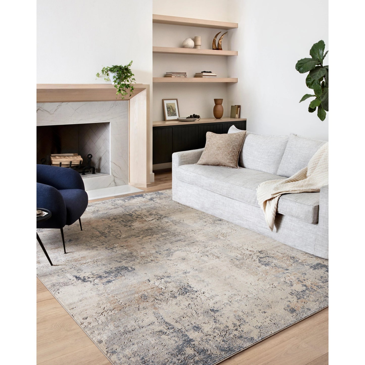 010 SR-774043,SR-774044,SR-774052 | Lifestyle | Teagan TEA-06 Rug by Loloi in sand, mist. Made from high pile: 100% polypropylene, short pile: 100% polyester in a unique style.