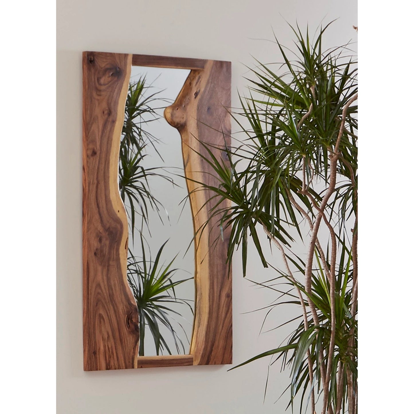002 SR-820778 | Lifestyle | River Chamcha Wood Mirror by Phillips Collection in brown. Made from wood in a rustic style.