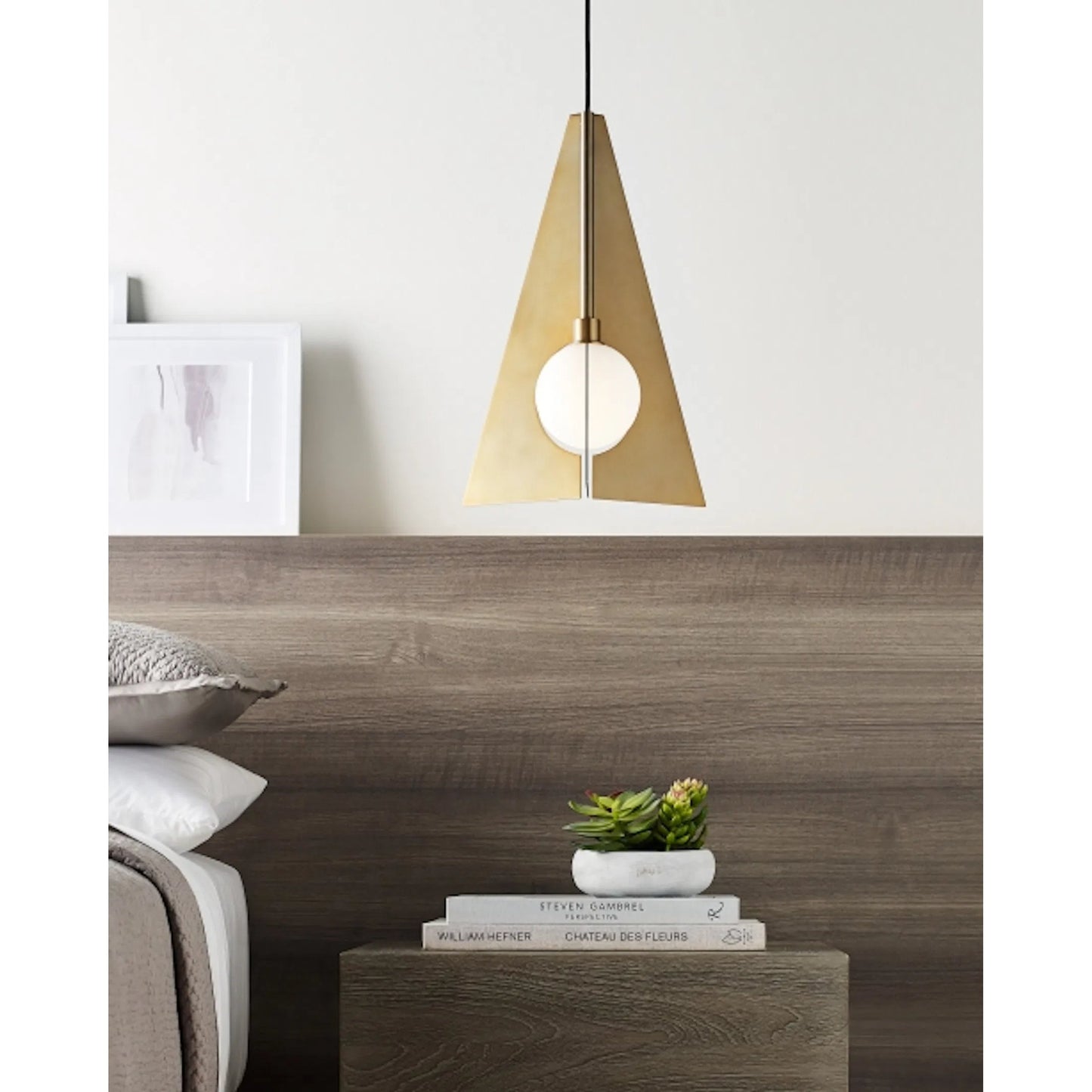006 SI-2232607,SI-2232609 | Lifestyle | Orbel Pyramid Grande by Visual Comfort & Co.. Made from steel or brass in a unique style.