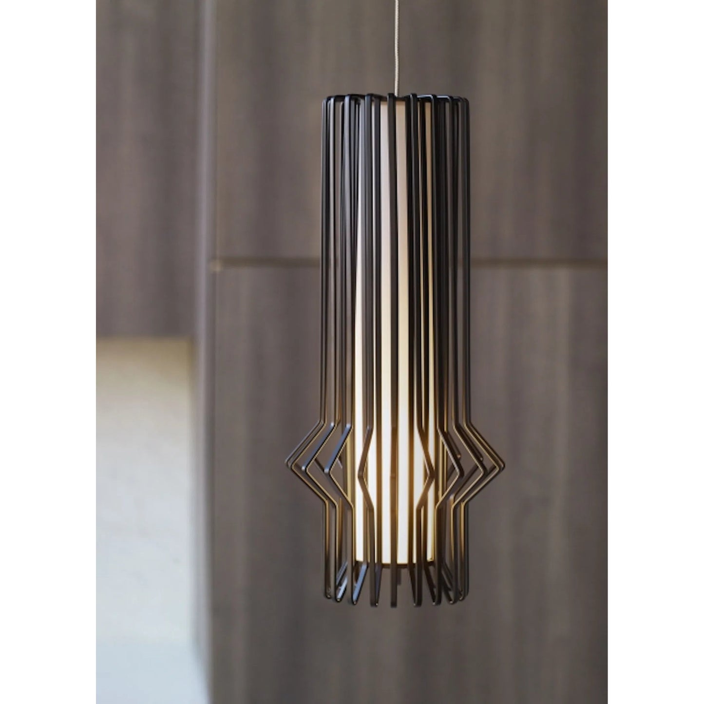 006 SI-2229811,SI-2229812,SI-2229813,SI-2229814 | Closeup | Mini Syrma Pendant by Visual Comfort & Co. in satin nickel. Made from metal in a unique style.