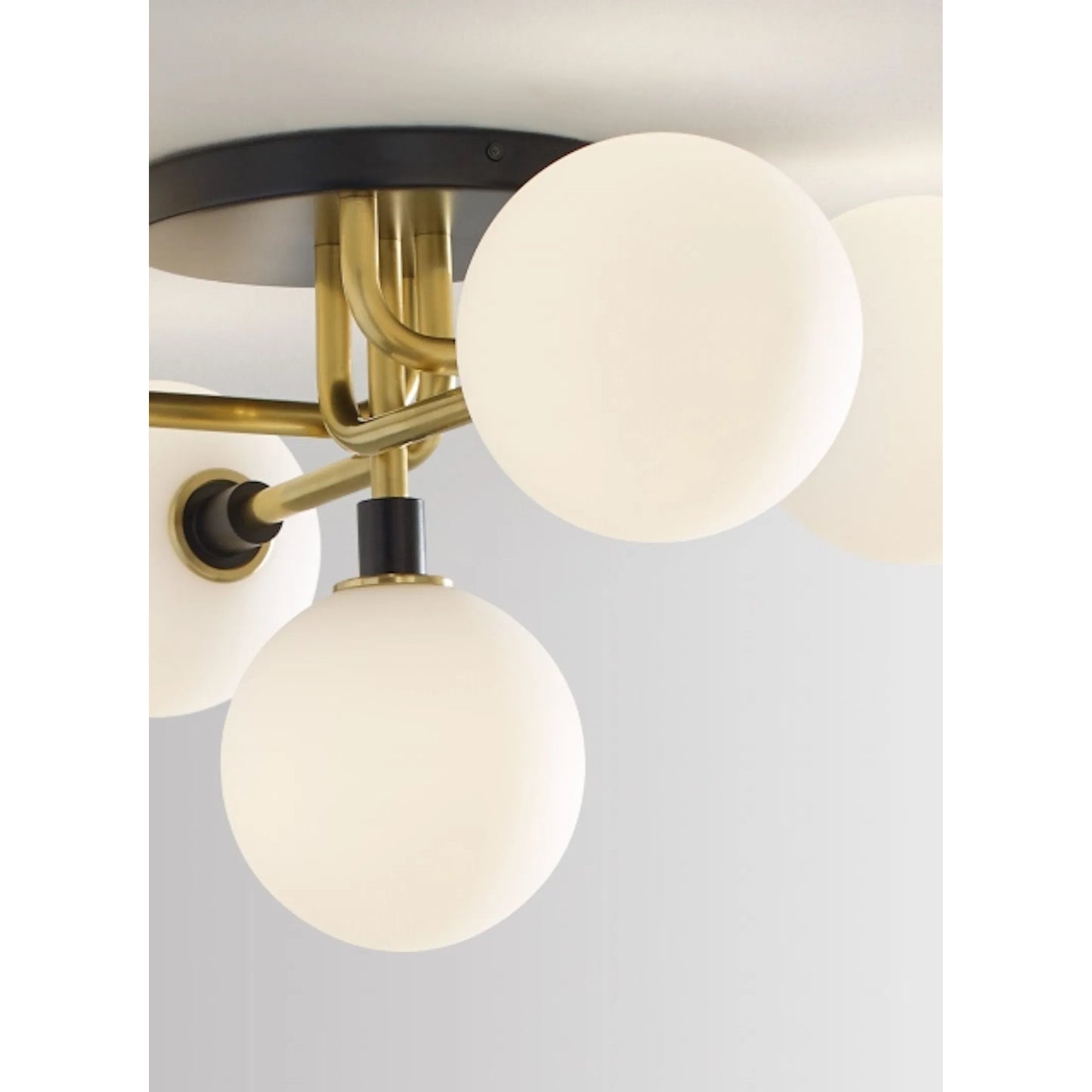 006 SR-808152,SR-808154 | Closeup | Viaggio Flush Mount by Tech Lighting. Made from metal in a modern style.