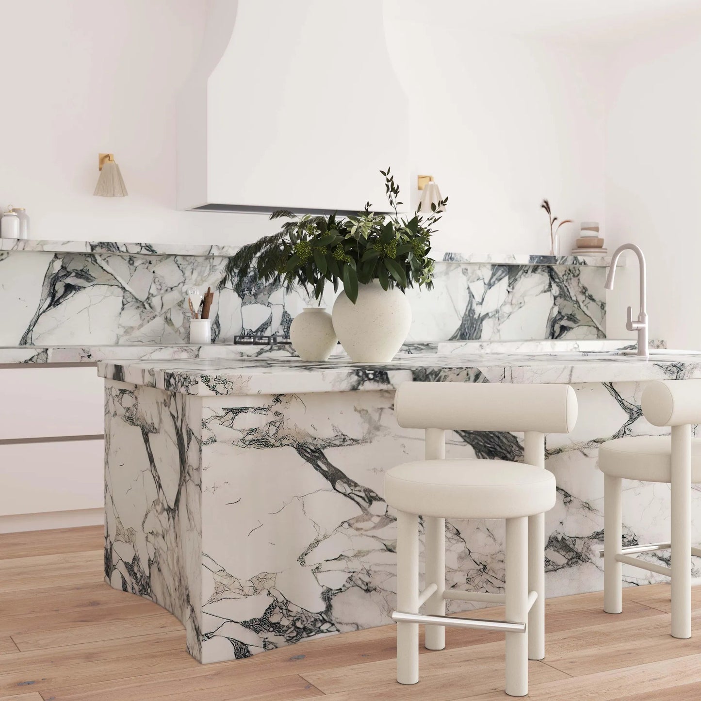 007 SI-2248190 | Lifestyle | Carmel Velvet Counter Stool by TOV Furniture in cream. Made from stainless steel, velvet, wood in a transitional style.