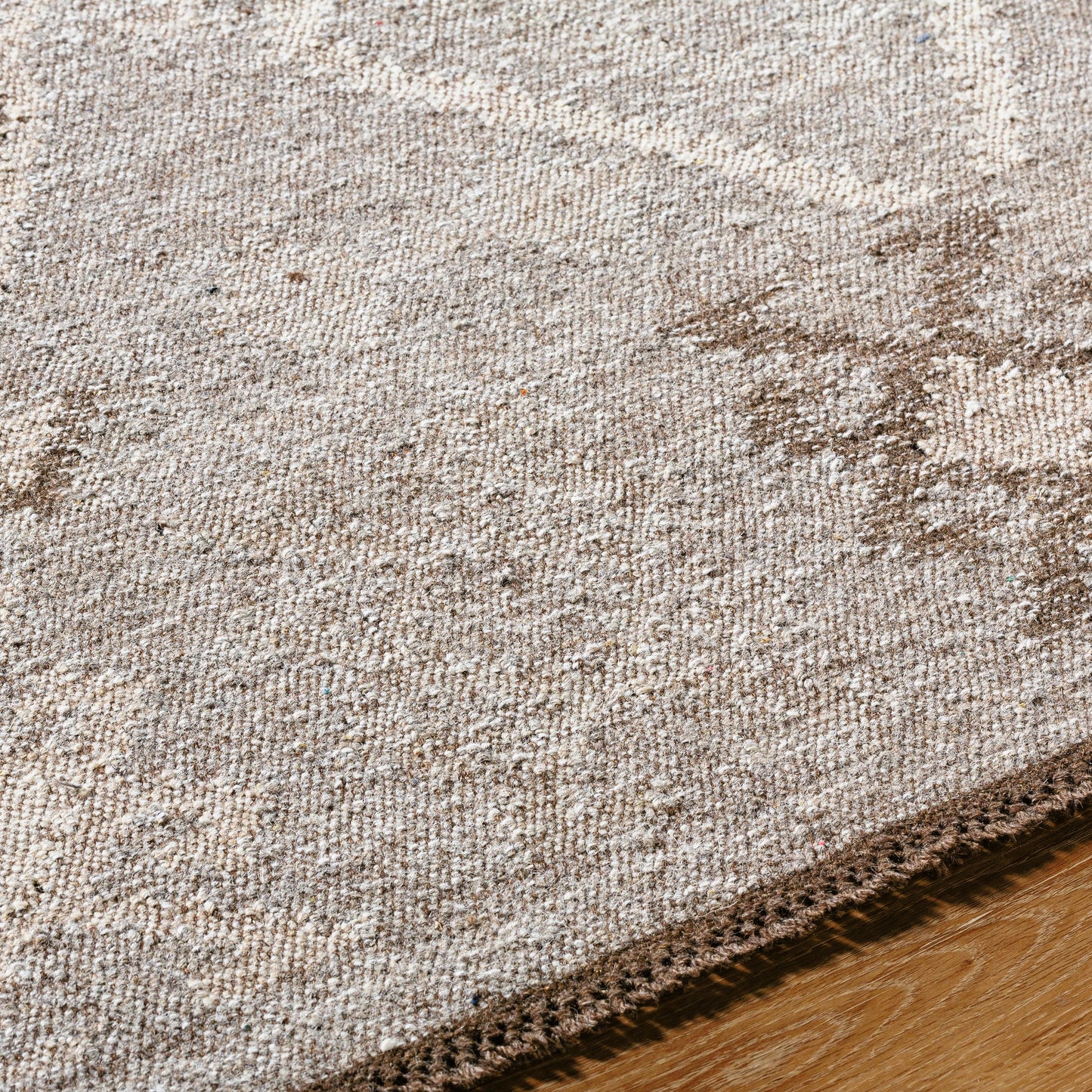 004 SI-2164188,SI-2164189,SI-2164190,SI-2164191 | Closeup | Tempe Rug - 526455 by Surya in taupe, sandstone, ivory, mocha. Made from wool in a unique style.