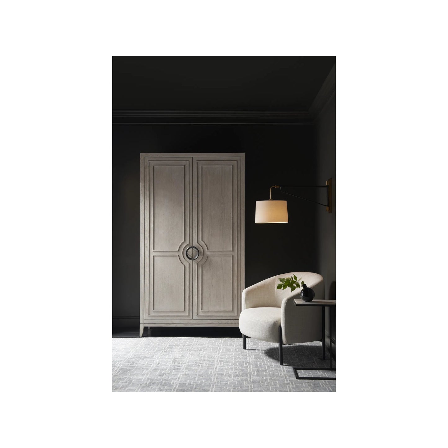 004 SI-2146343 | Lifestyle | Coalesce Wardrobe by Universal Furniture in rolling fog. Made from unique in a unique style.