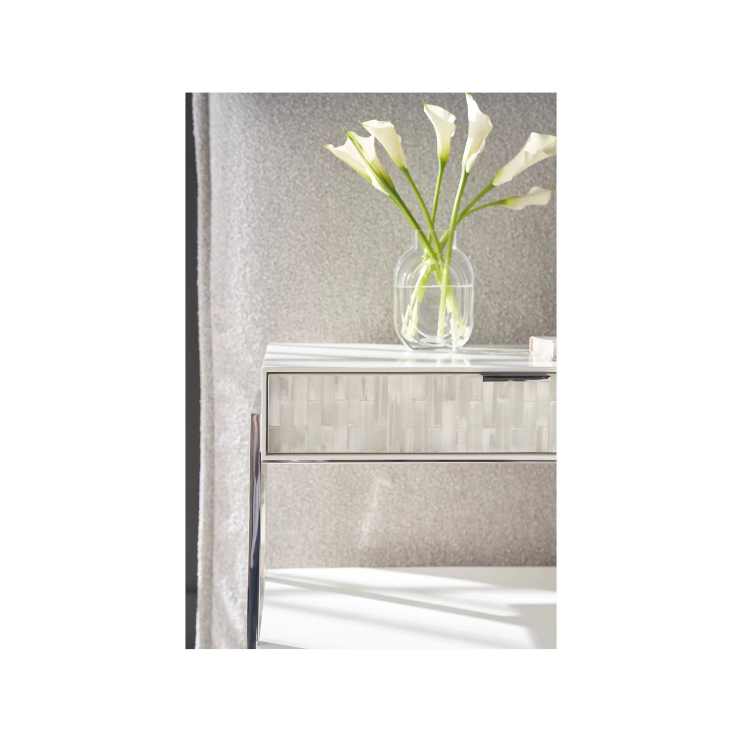 004 SI-2195631 | Additional Silo | Modern Ingrid Nightstand by Universal Furniture in natural. Made from unique in a unique style.