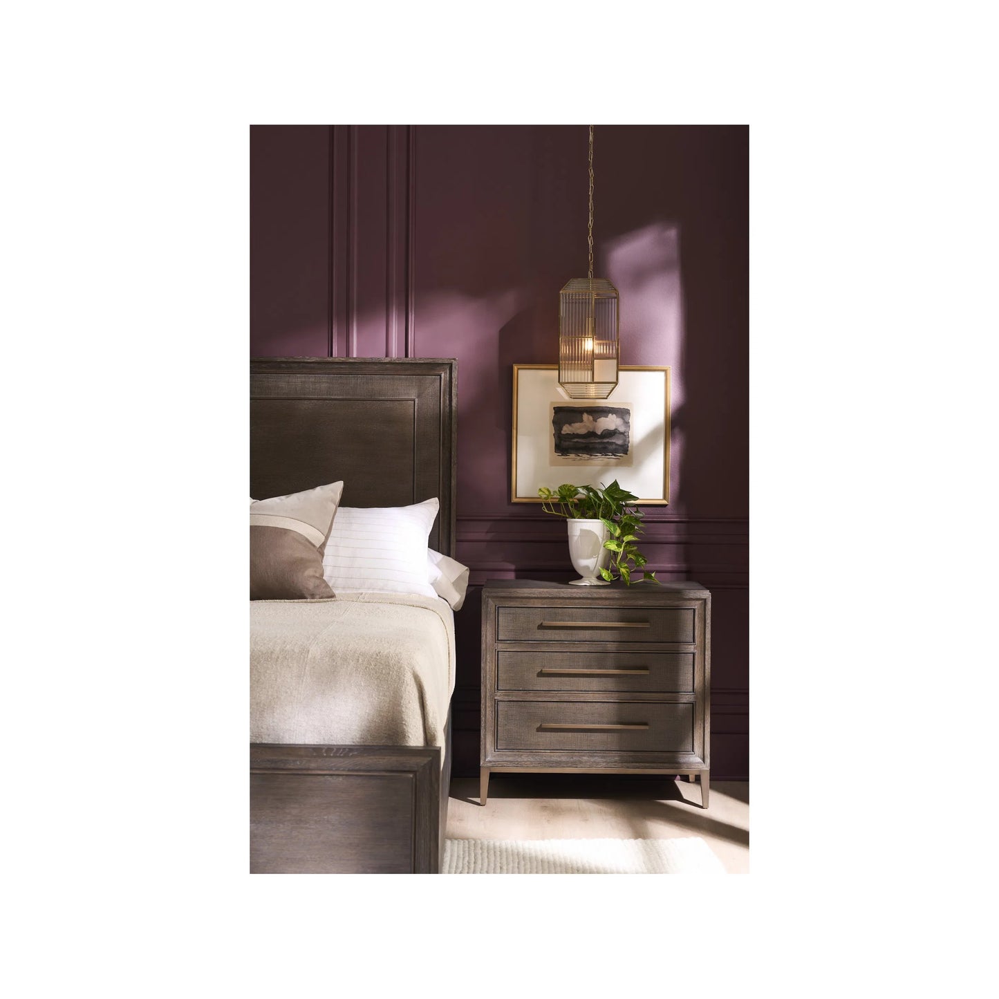 004 SI-2473027 | Lifestyle | Montclair Nightstand by Universal Furniture in cocoa. Made from unique in a transitional style.