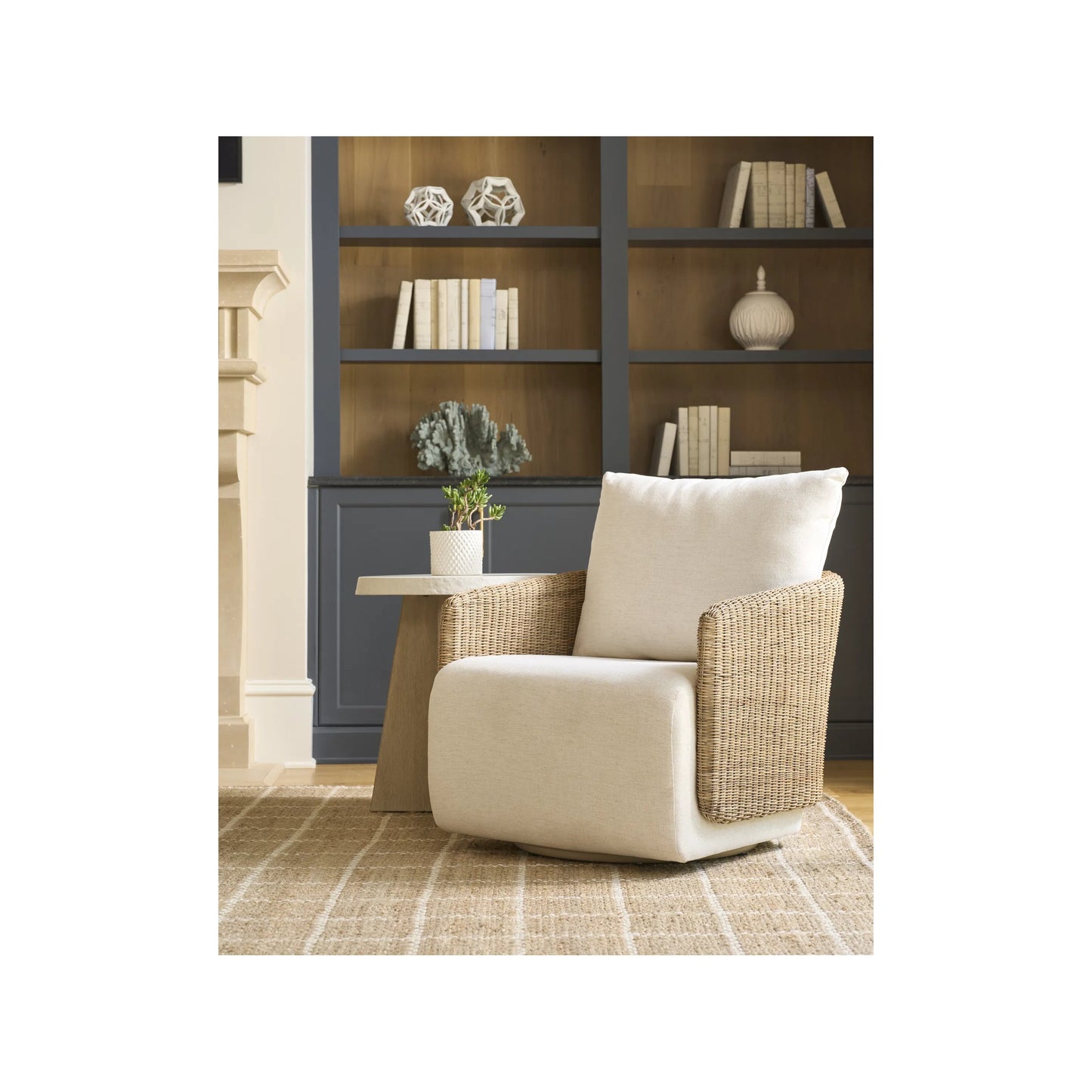 003 SI-2473066 | Lifestyle | Oasis Dockside Accent Table by Coastal Living by Universal Furniture in dockside tan, shoreline white. Made from unique in a transitional style.