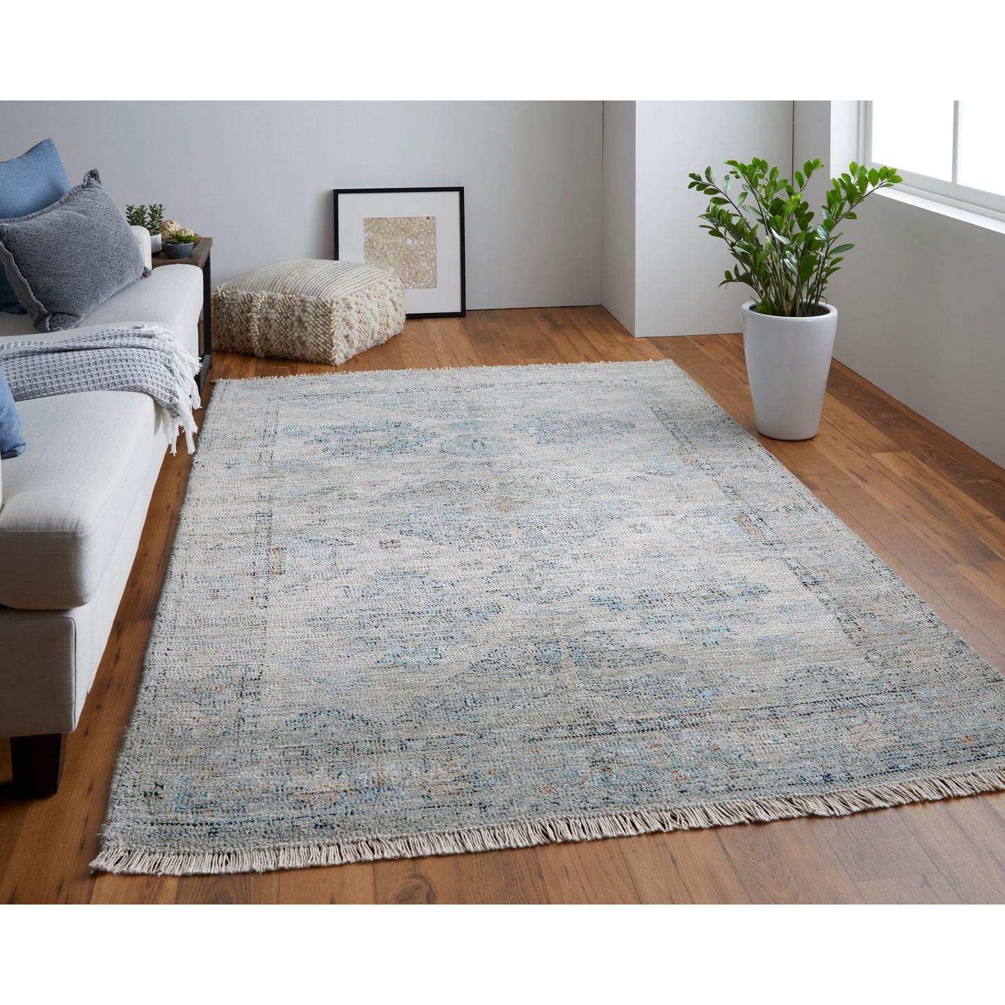 025 SI-1754235,SI-1754236,SI-1754237,SI-1754238,SI-1754239 | Lifestyle | Caldwell Transitional Oriental Rug - 8801F by Feizy in blue, gray, taupe. Made from wool, viscose in a unique style.