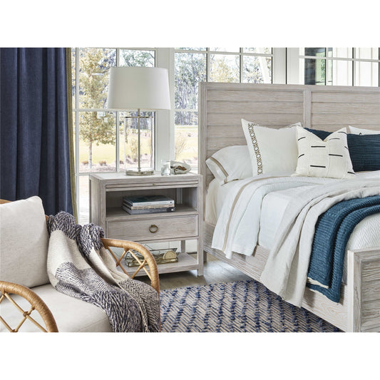 Getaway Bed by Coastal Living by Universal Furniture in antique brass and sea oat. Made from unique in a coastal style.