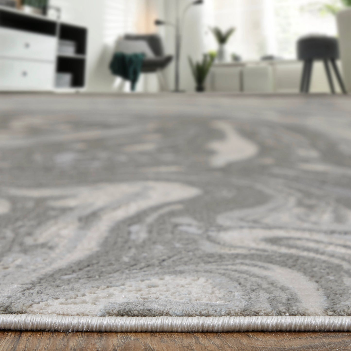 010 SI-1752492,SI-1752493,SI-1752494 | Closeup | Prasad Rug - 3894F by Feizy in gray, ivory, silver. Made from polypropylene, polyester in a unique style.