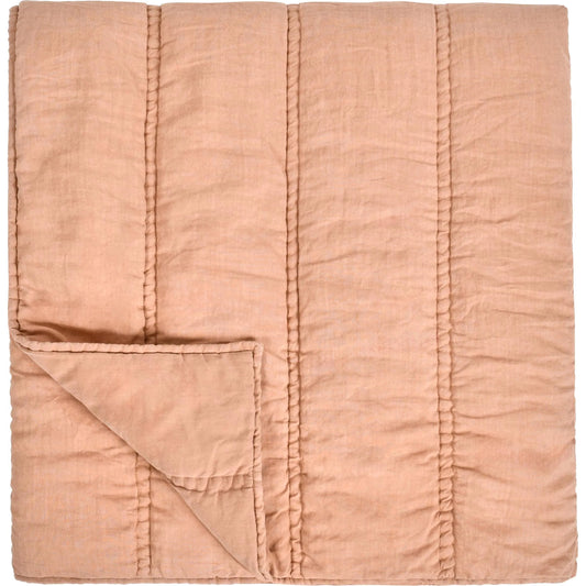 Rowen Cloud Quilt by Villa by Classic Home. Made from 100% ramie in a transitional style.