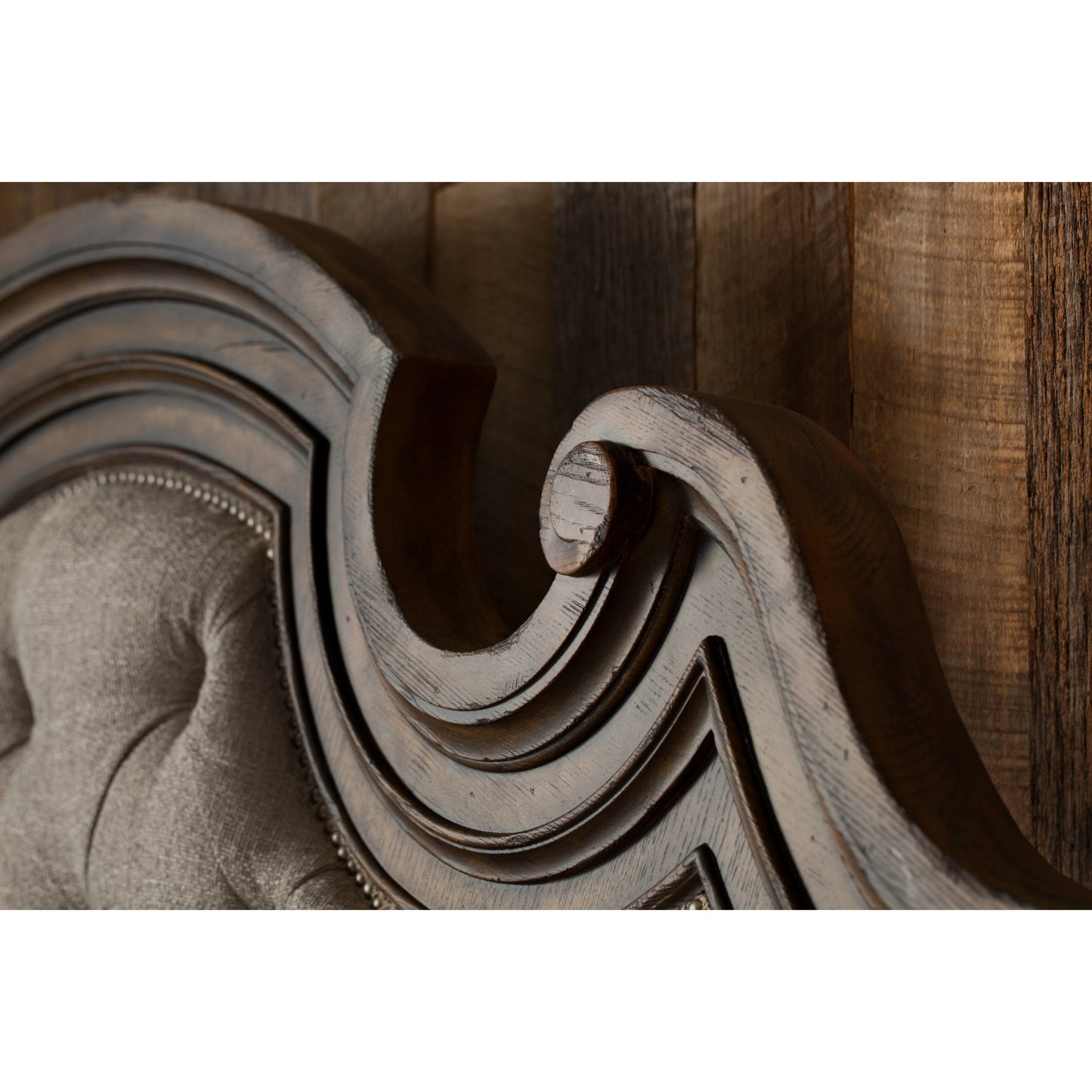 003 SI-1748914,SI-1748916 | Closeup | Fair Oaks Upholstered Bed by Hooker Furniture in beige and saddle brown, blackwood desert. Made from white oak veneers, fabric, resin in a traditional style.