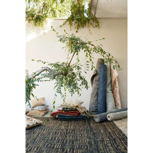 Villa Rug by Loloi. Made from 100% wool in a unique style.
