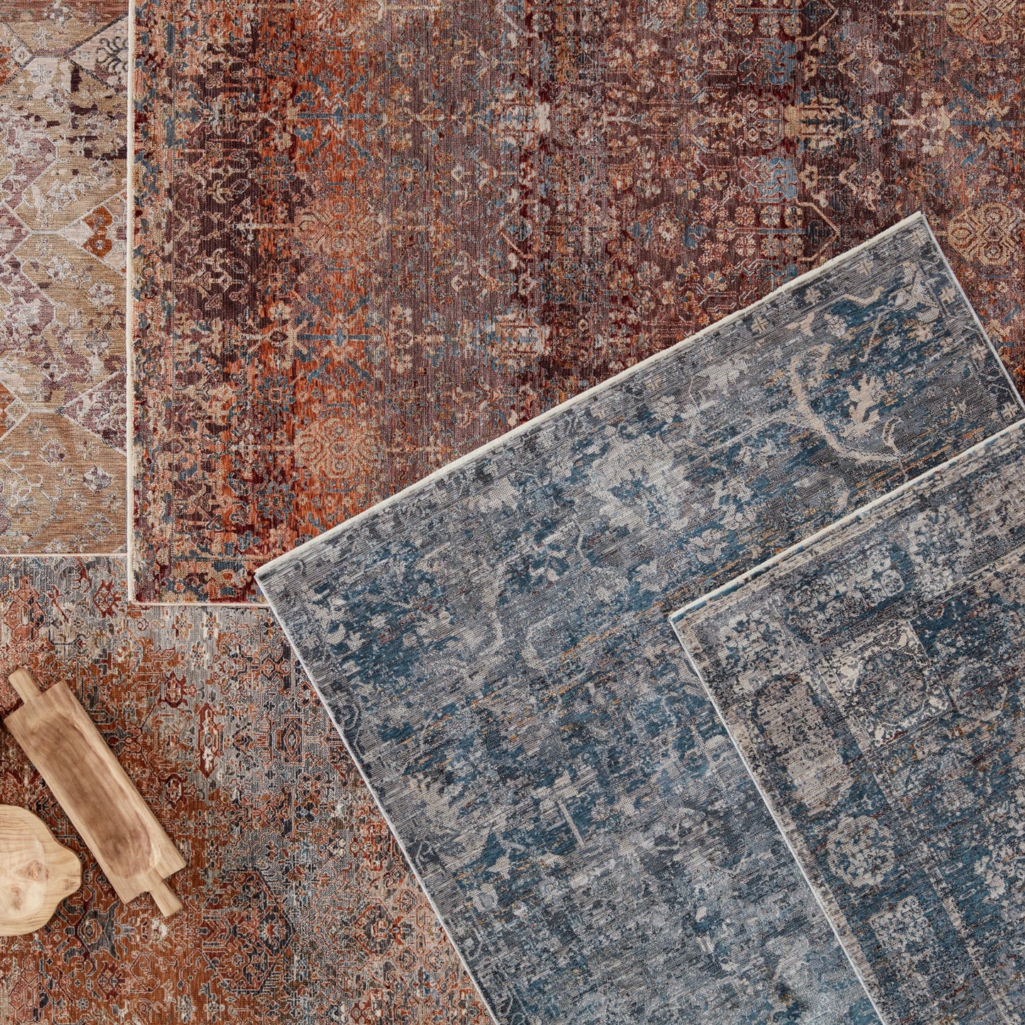 005 SI-1781620,SI-1781621,SI-1785480,SI-1794963 | Lifestyle | Cicely Rug by Jaipur Living in blue, gray. Made from 65% polyester 35% viscose in a unique style.