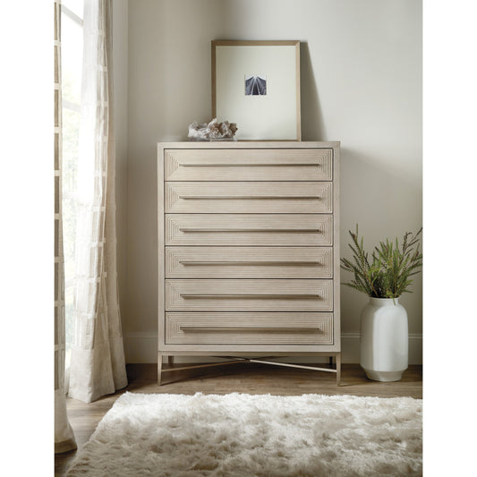 Cascade Six-Drawer Chest by Hooker Furniture in terrain. Made from oak veneers, metal in a modern style.