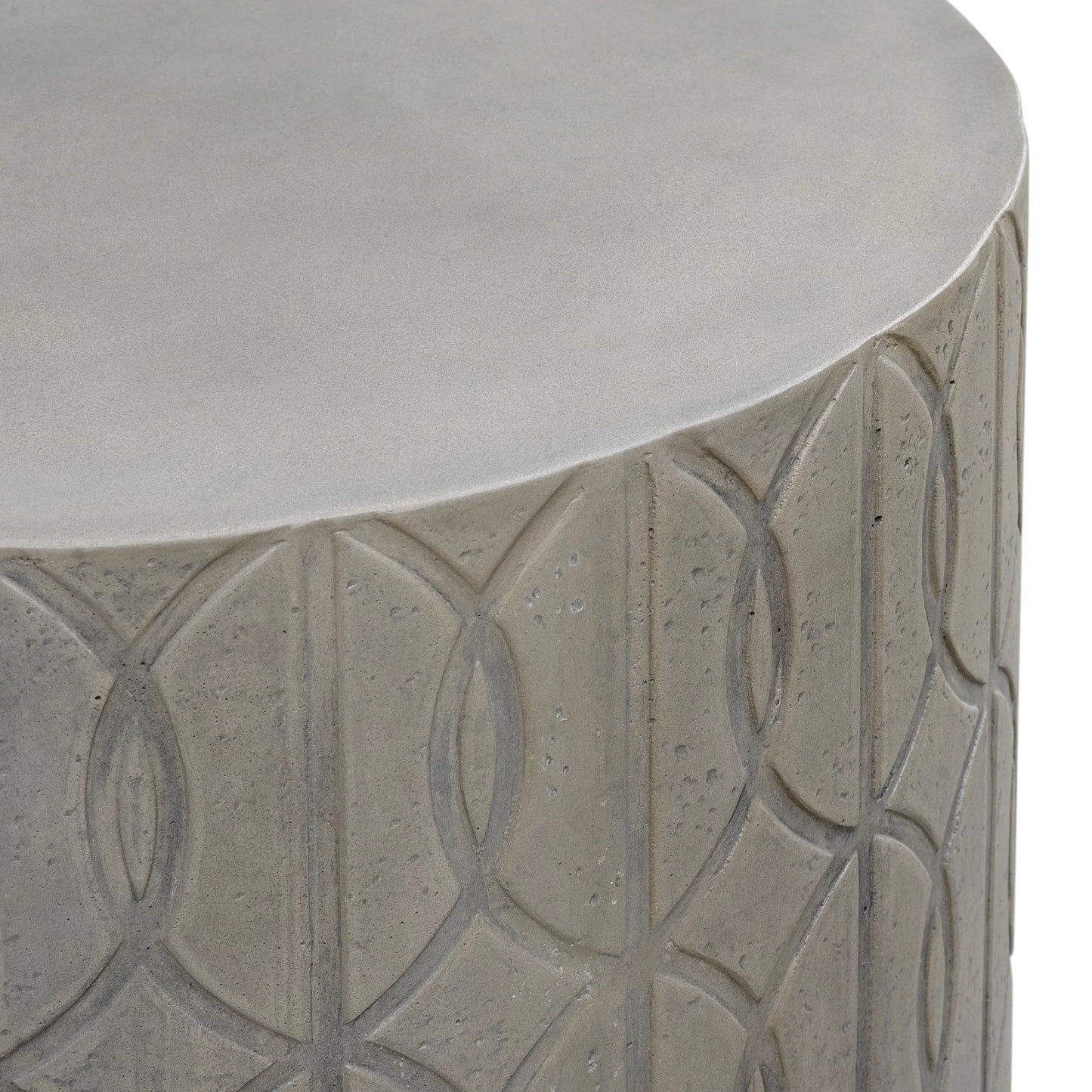 004 SI-2318690 | Closeup | Trellis Outdoor End Table by Sunset West in gray. Made from glass fiber reinforced concrete in a modern style.