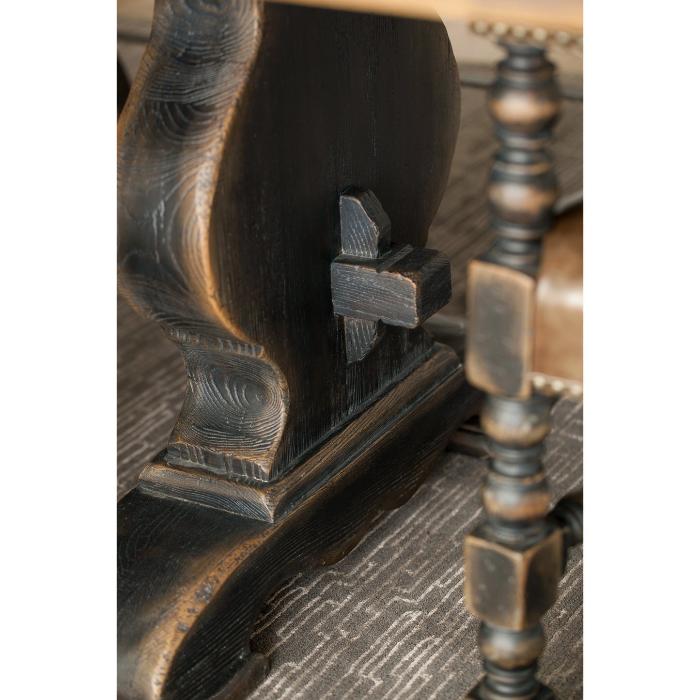 003 SI-1748354 | Closeup | Bandera Dining Table by Hooker Furniture in saddle brown, anthracite black. Made from white oak, walnut veneers with resin in a traditional style.