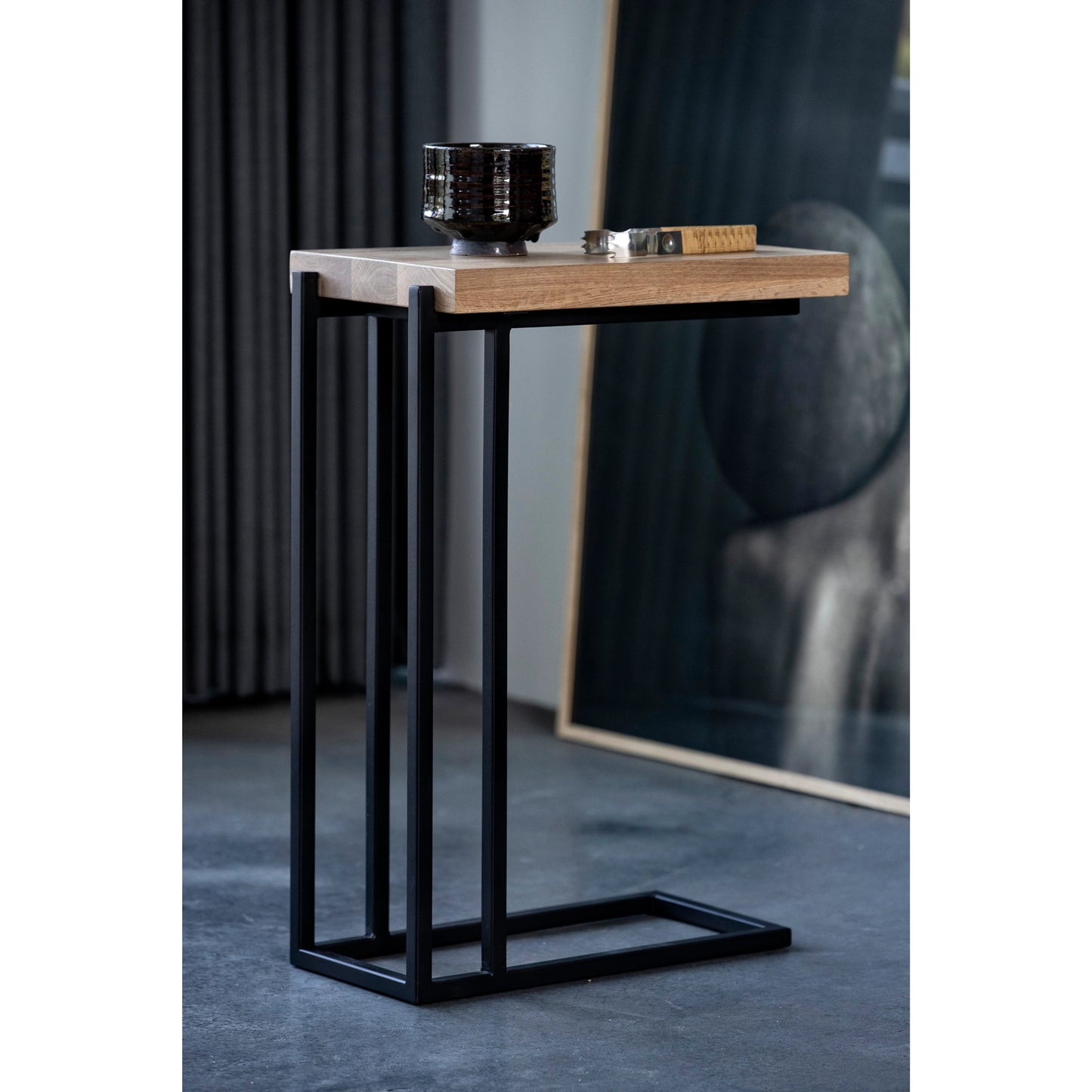 003 SR-768144 | Lifestyle | Mila C Shape Side Table by Moe's Home Collection in white oil, black metal and white oil. Made from solid oak, metal frame in a modern style.
