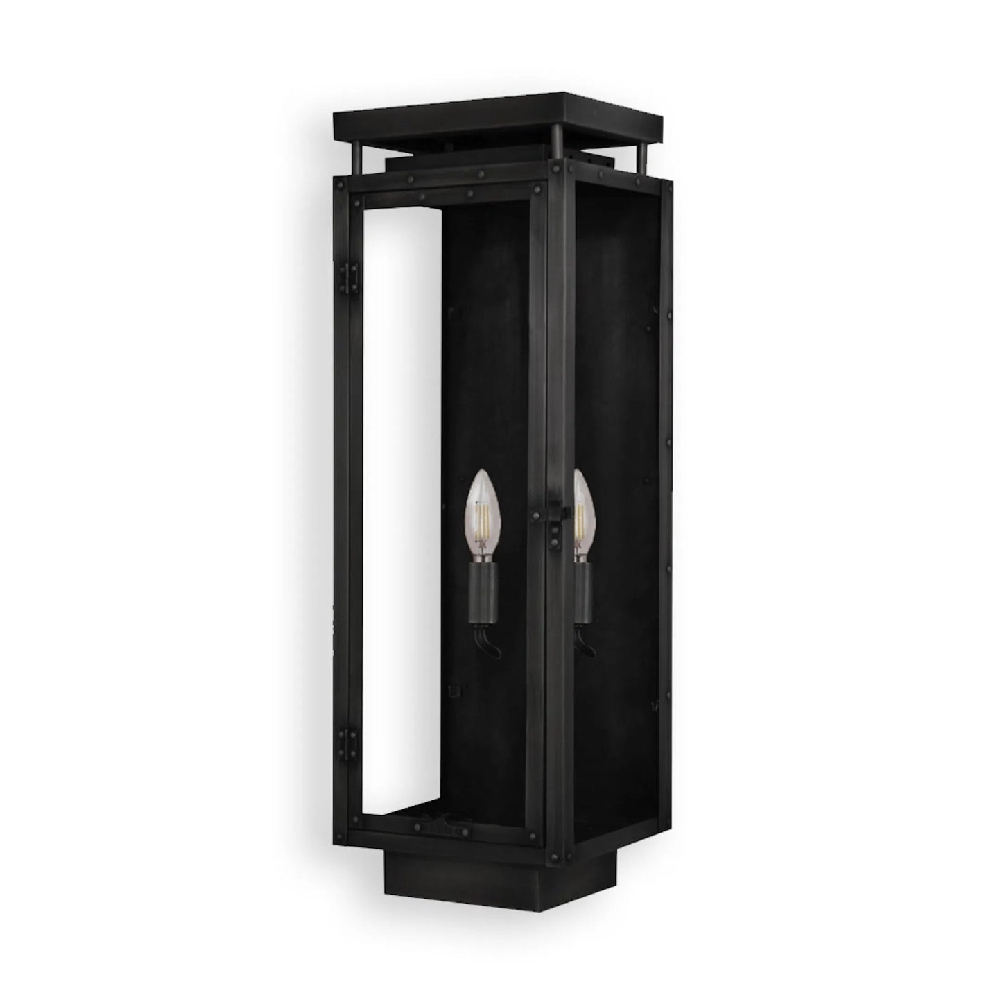 001 SI-2446748 | Primary Silo | Yorkshire Electric Lantern by Primo Lighting in midnight black. Made from copper in a unique style.
