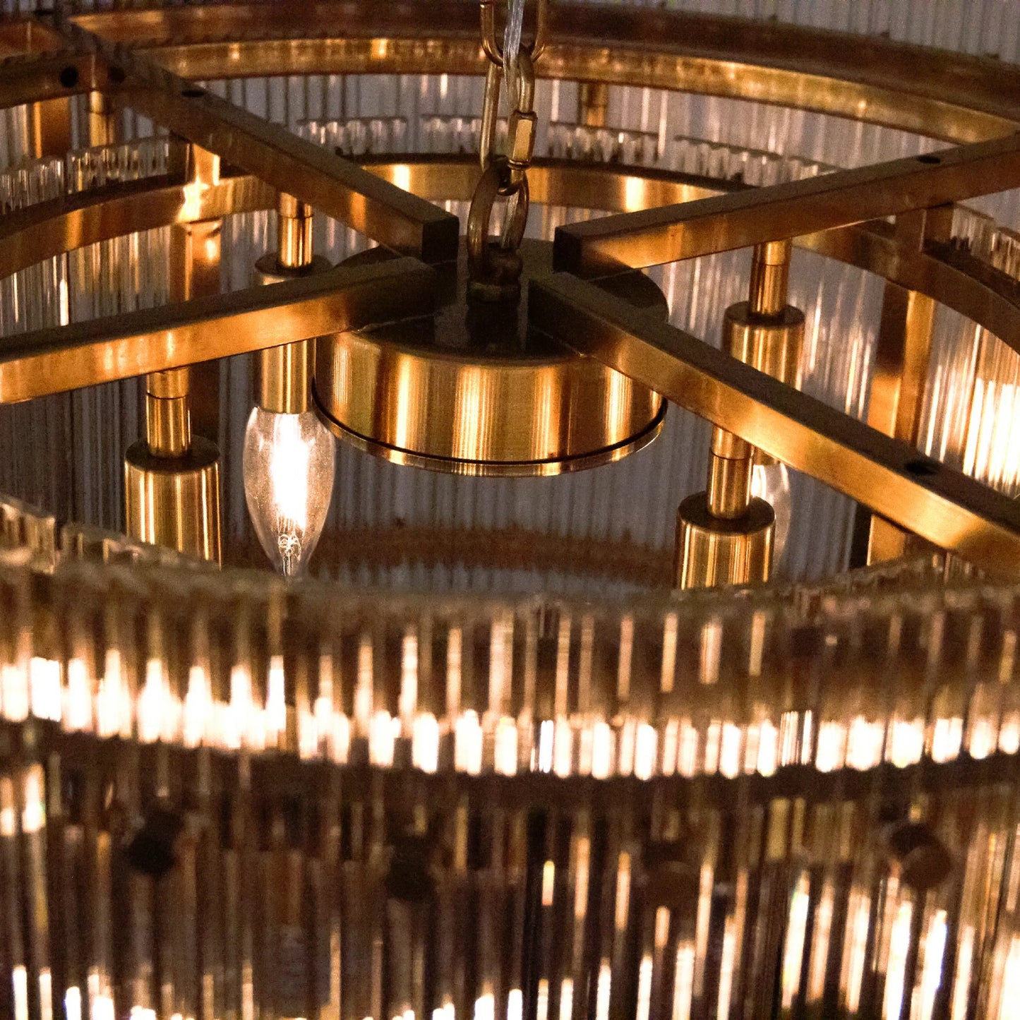 001 SI-2448735 | Closeup | Cordelia Crystal Drum Chandelier by Zentique in gold. Made from iron, glass in a modern style.