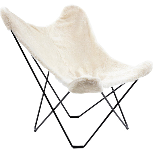 Nizhoni - 31051 by Surya. Made from top: sheepskin, base: metal in a modern style.