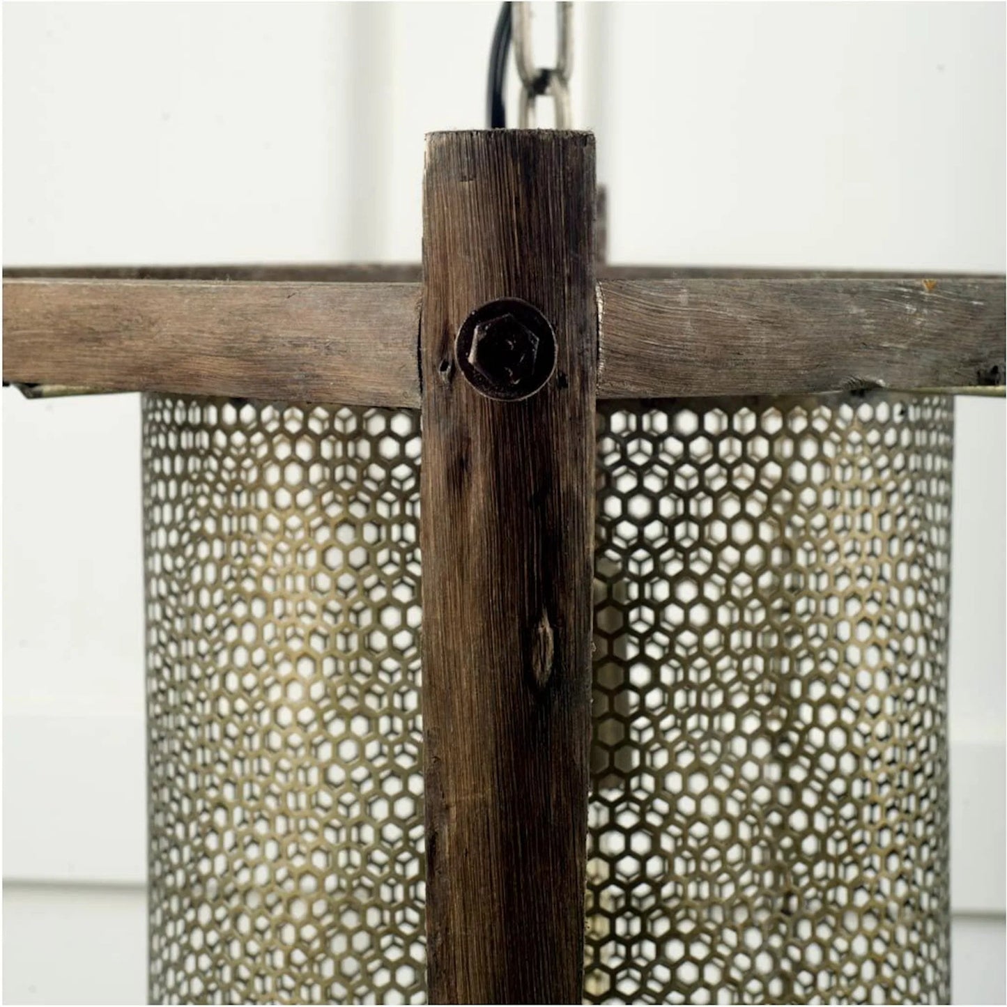 019 SR-815433 | Closeup | Keppler Pendant Light by Mercana in natural, antiqued brass. Made from unique in a cottage & farmhouse style.