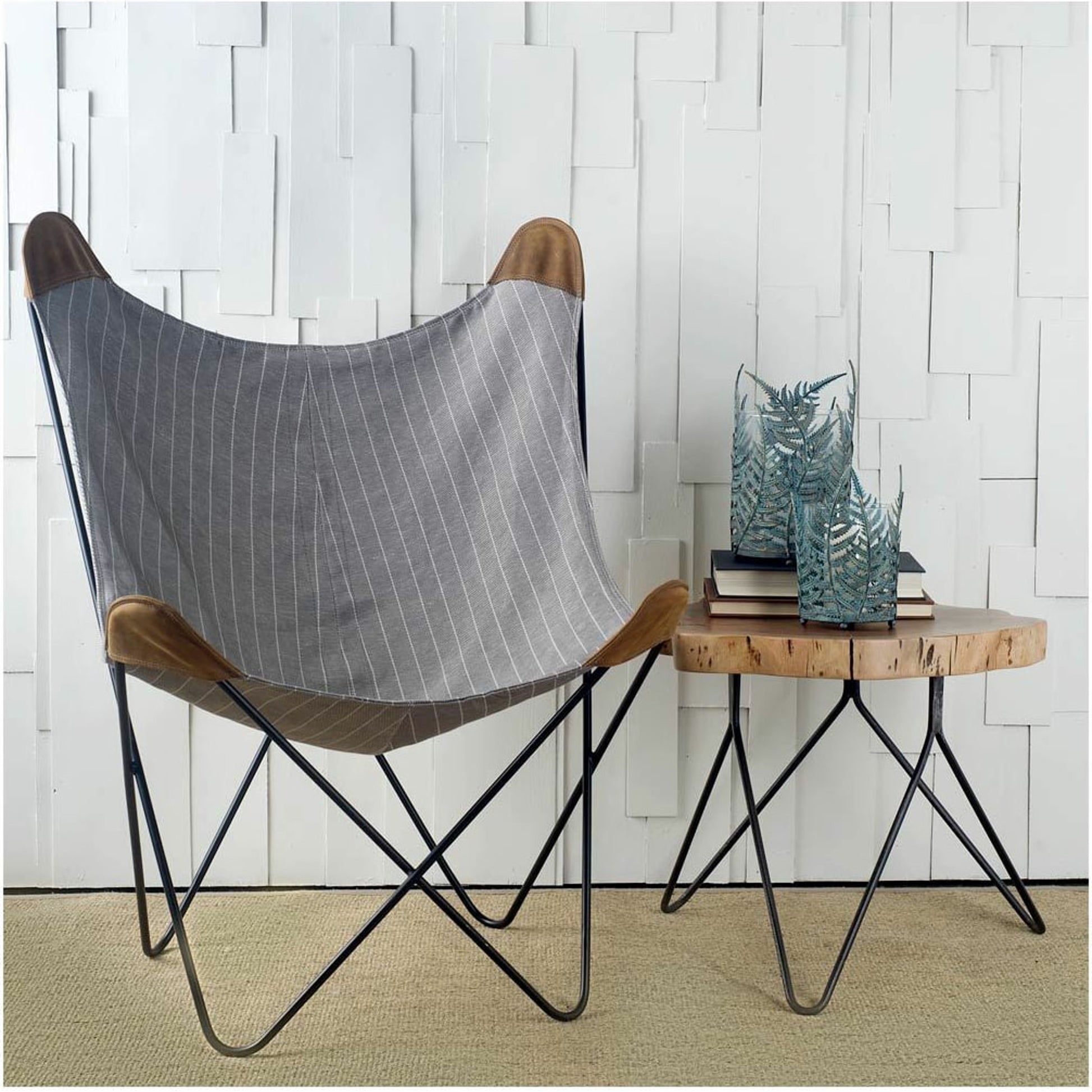 Palen I Fern Leaf Table Candle Holder by Mercana in natural. Made from unique in a coastal style.