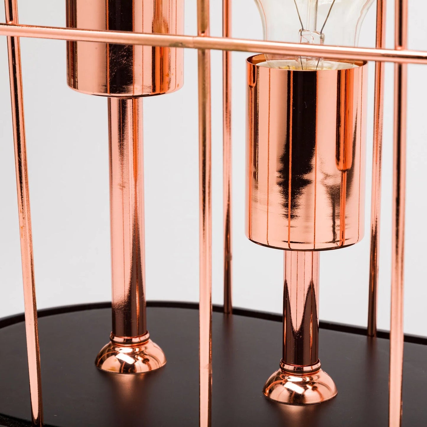 042 S-225015 | Closeup | Sutton Table Lamp by Mercana in rose gold. Made from unique in a modern style.