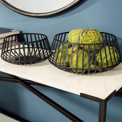 Emilio Slated Bowls Set of Two by Mercana in matte black. Made from unique in a modern style.