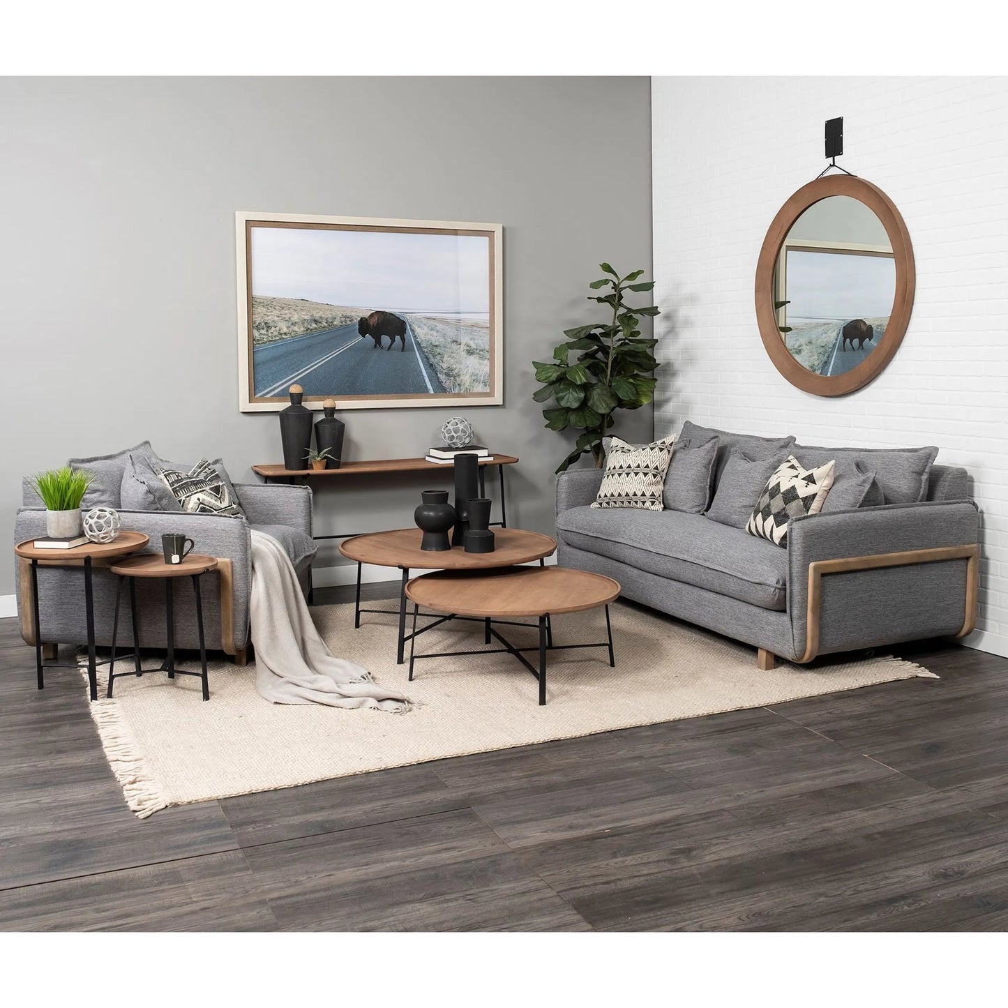 198 SR-815811 | Lifestyle | Roy Upholstered Chair by Mercana. Made from unique in a modern style.