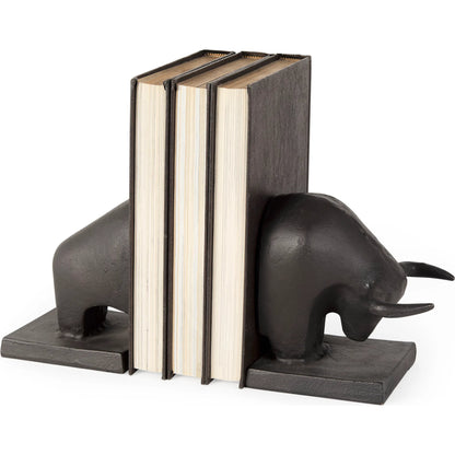 Tauro III Cast Aluminum Raging Bull Bookends Set of Two by Mercana in black. Made from aluminum in a cottage & farmhouse style.