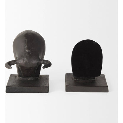 Tauro III Cast Aluminum Raging Bull Bookends Set of Two by Mercana in black. Made from aluminum in a cottage & farmhouse style.