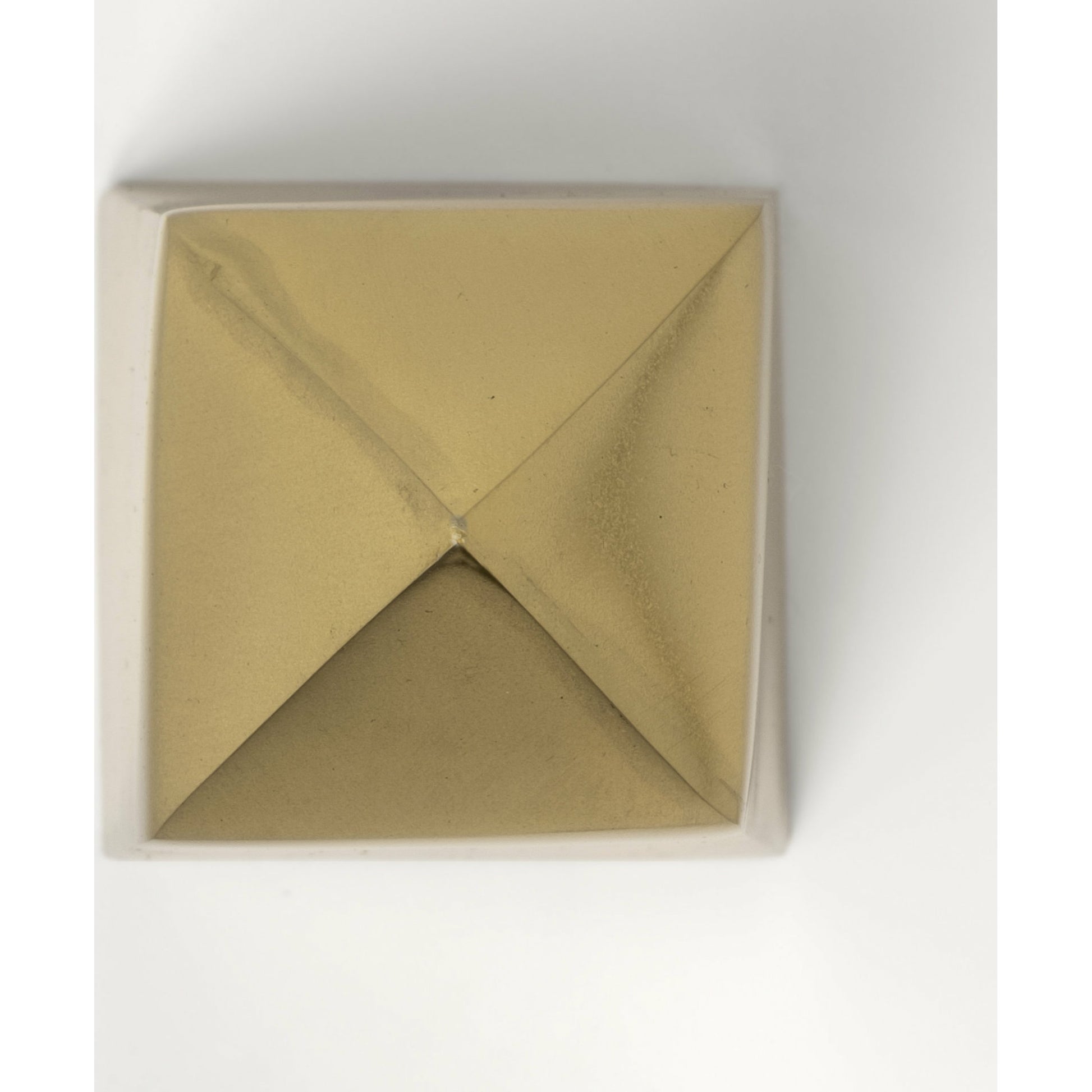 Giza Elongated Pyramids Set of Two by Mercana in gold. Made from unique in a modern style.