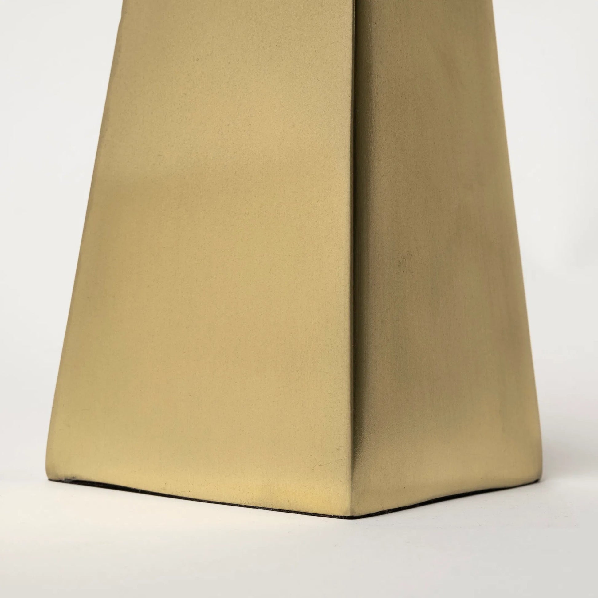 Giza Elongated Pyramids Set of Two by Mercana in gold. Made from unique in a modern style.