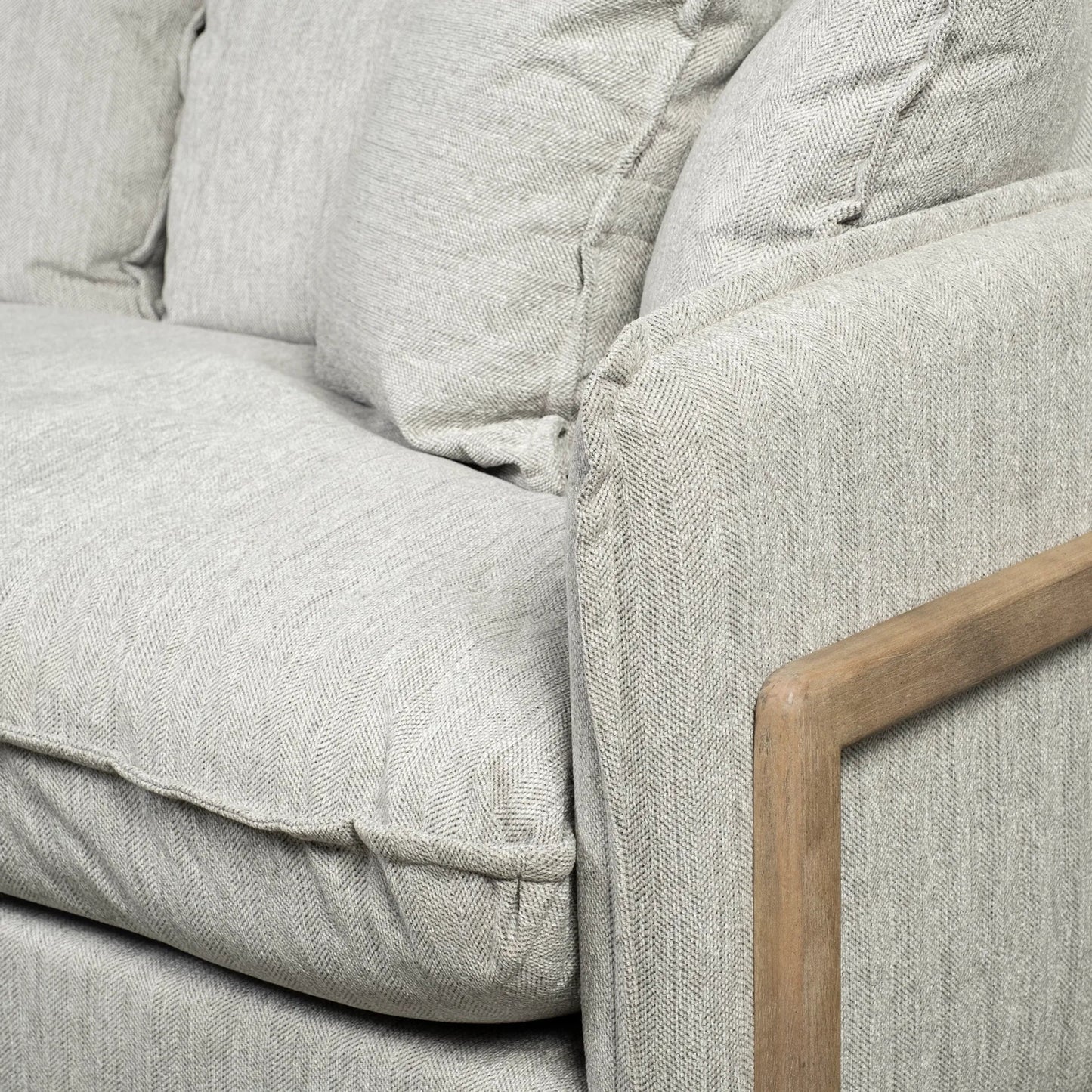 194 SR-815808 | Closeup | Roy Sofa by Mercana in frost gray. Made from unique in a modern style.