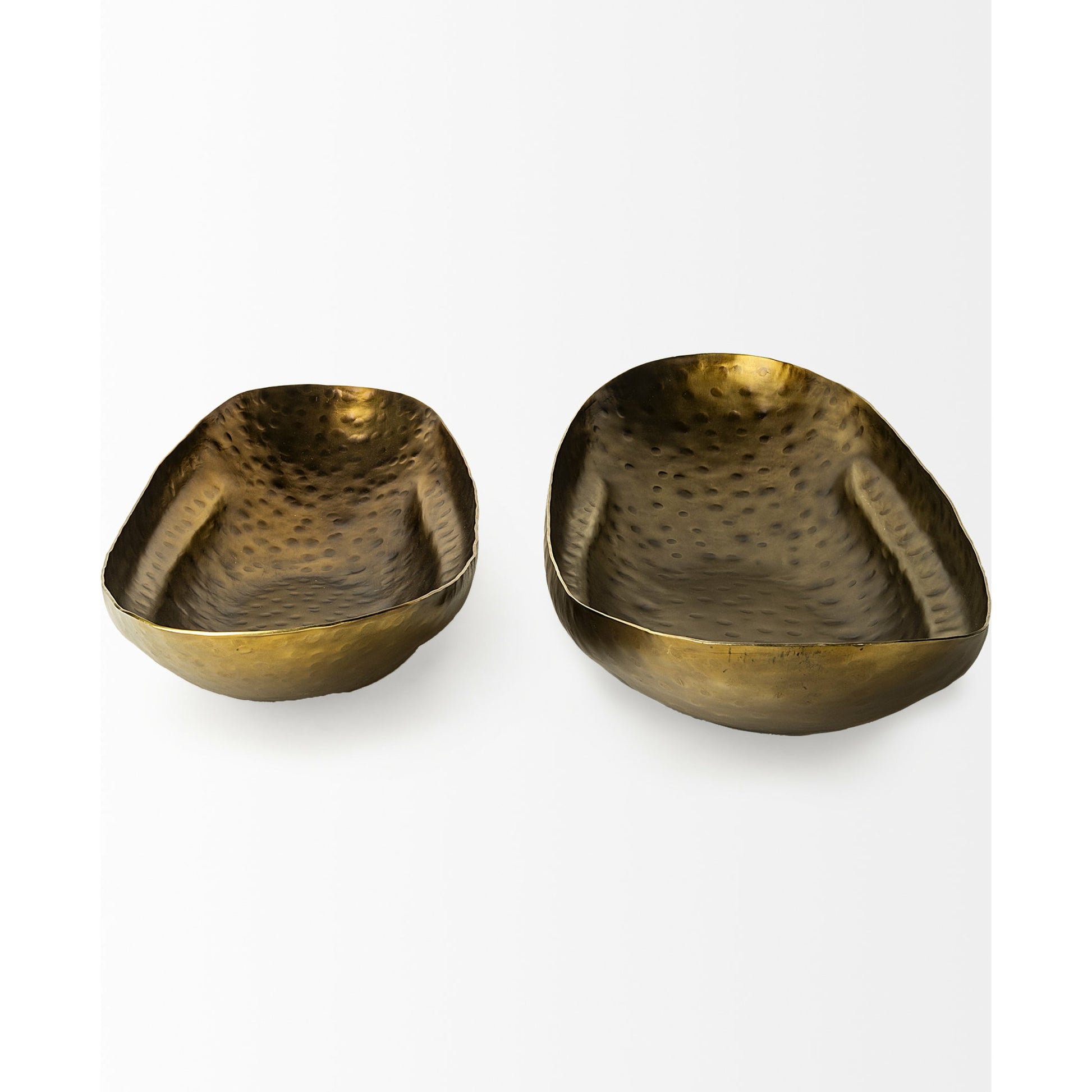 Karmen Hammered Oversized Bowls Set of Two by Mercana in gold. Made from unique in a modern style.