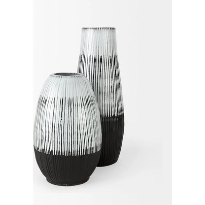 Tanami I Dark Vase by Mercana in dark brown. Made from ceramic in a eclectic & global style.