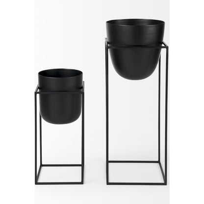 Bumble Plant Stands Set of Two by Mercana in black. Made from unique in a modern style.