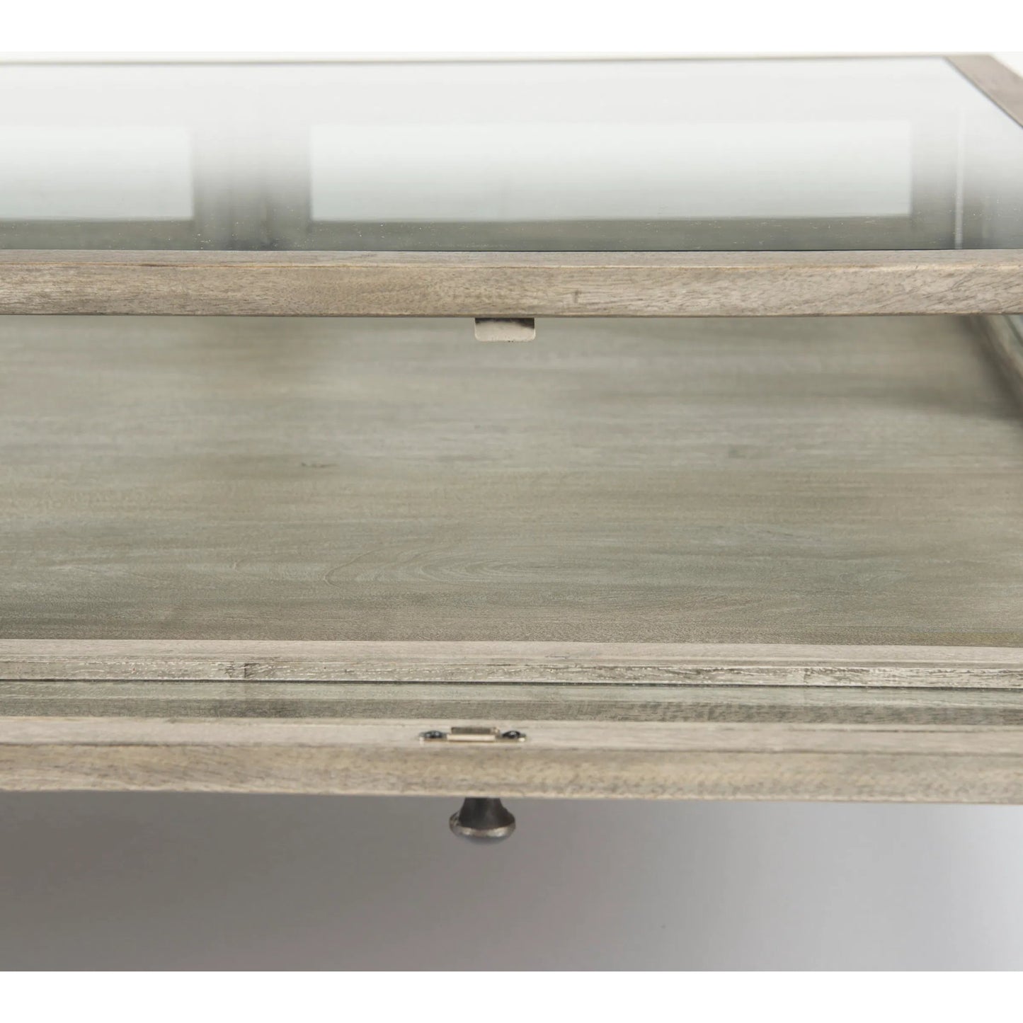 022 SI-2369395 | Closeup | Arelius Square Coffee Table by Mercana. Made from solid wood in a transitional style.