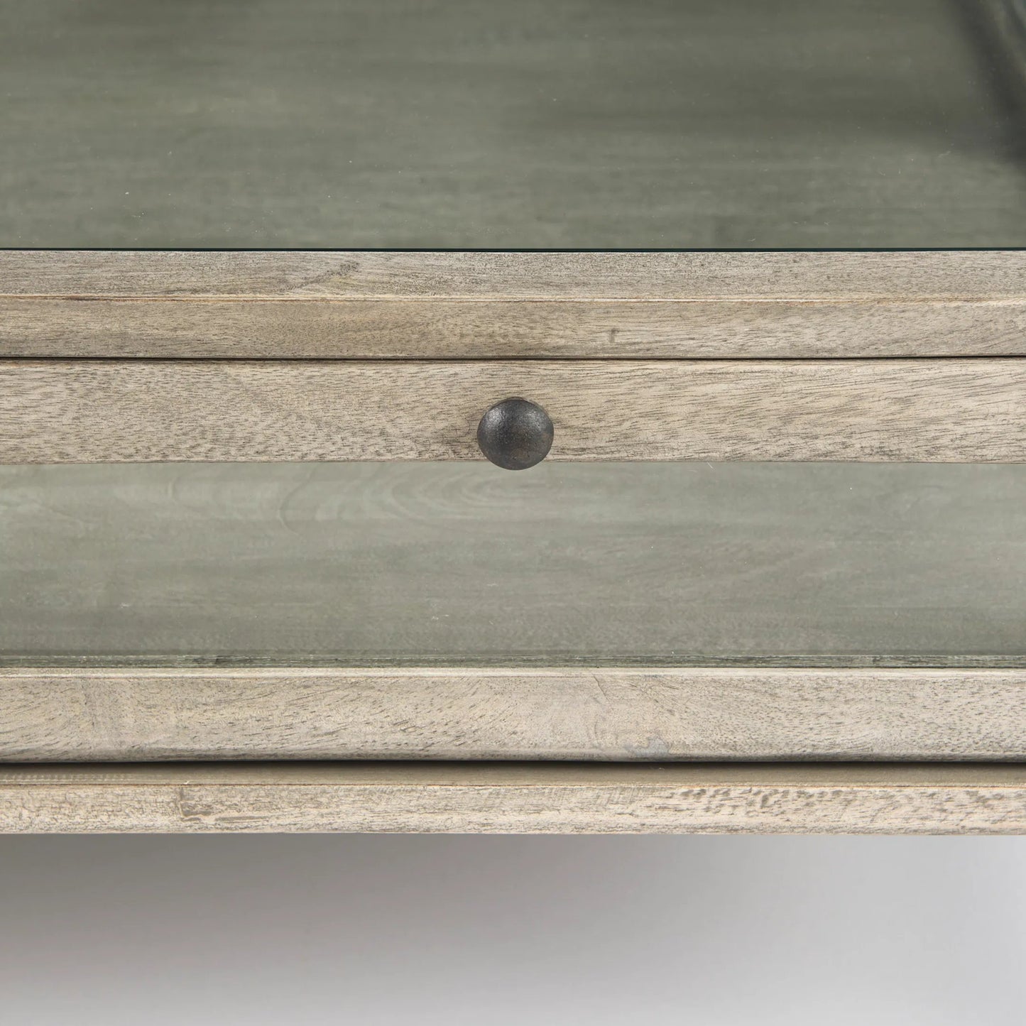 024 SI-2369395 | Closeup | Arelius Square Coffee Table by Mercana. Made from solid wood in a transitional style.